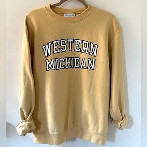 Champion 💛 Pale Yellow WESTERN MICHIGAN College Collegiate Sweatshirt size Med